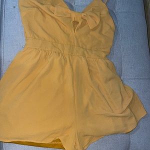Mustard romper
